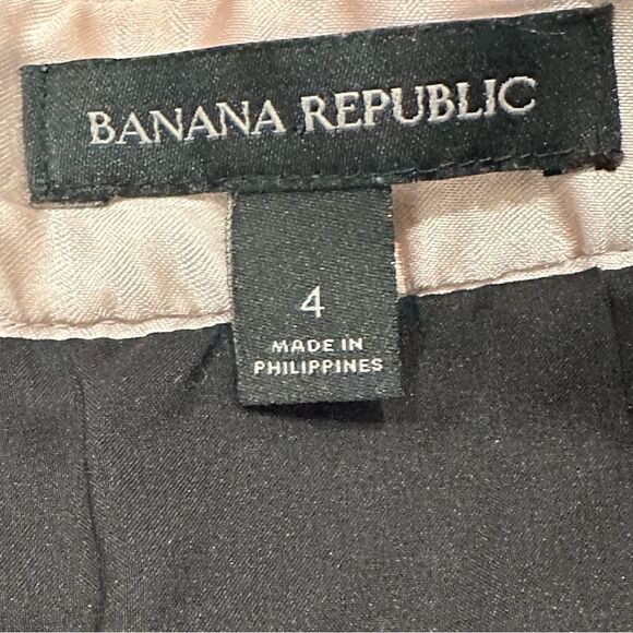 Banana Republic Patterned Skirt - Picture 5 of 5